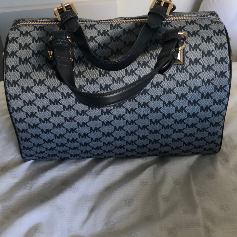MIchael Kors